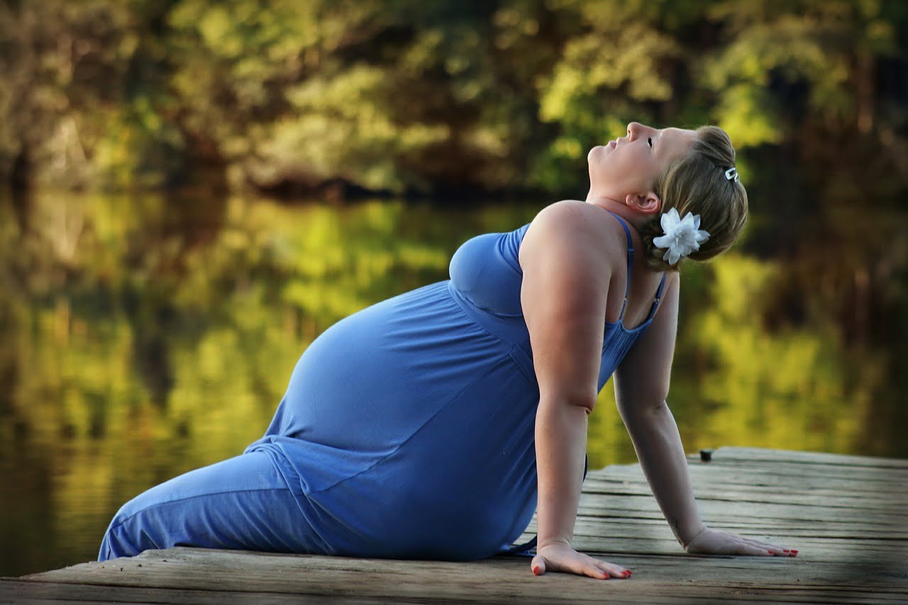 4 Efectos positivos de la yoga antes y después del embarazo